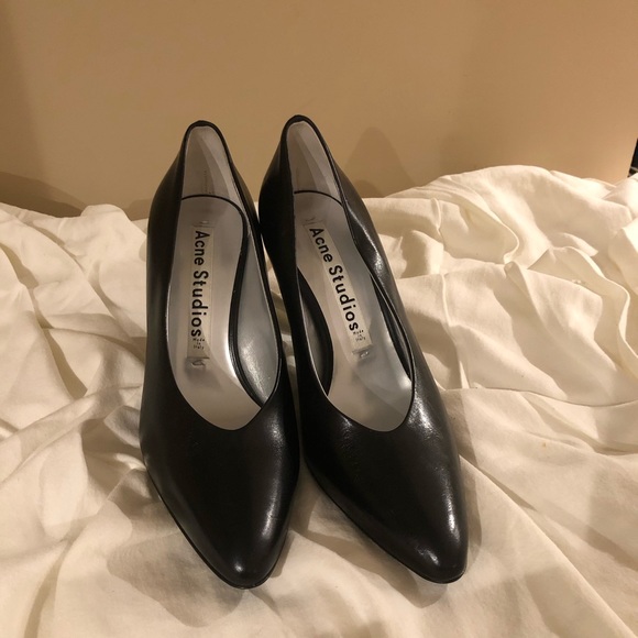 Acne black leather pump - Picture 5 of 7
